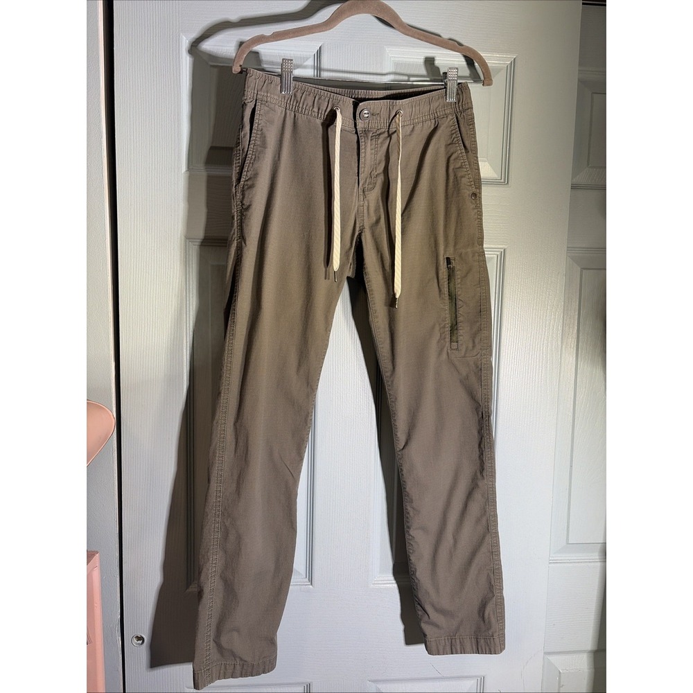 Vuori Women's Ripstop Pants in Army Green Sz Small. Hiking, Climbing. 28/28.